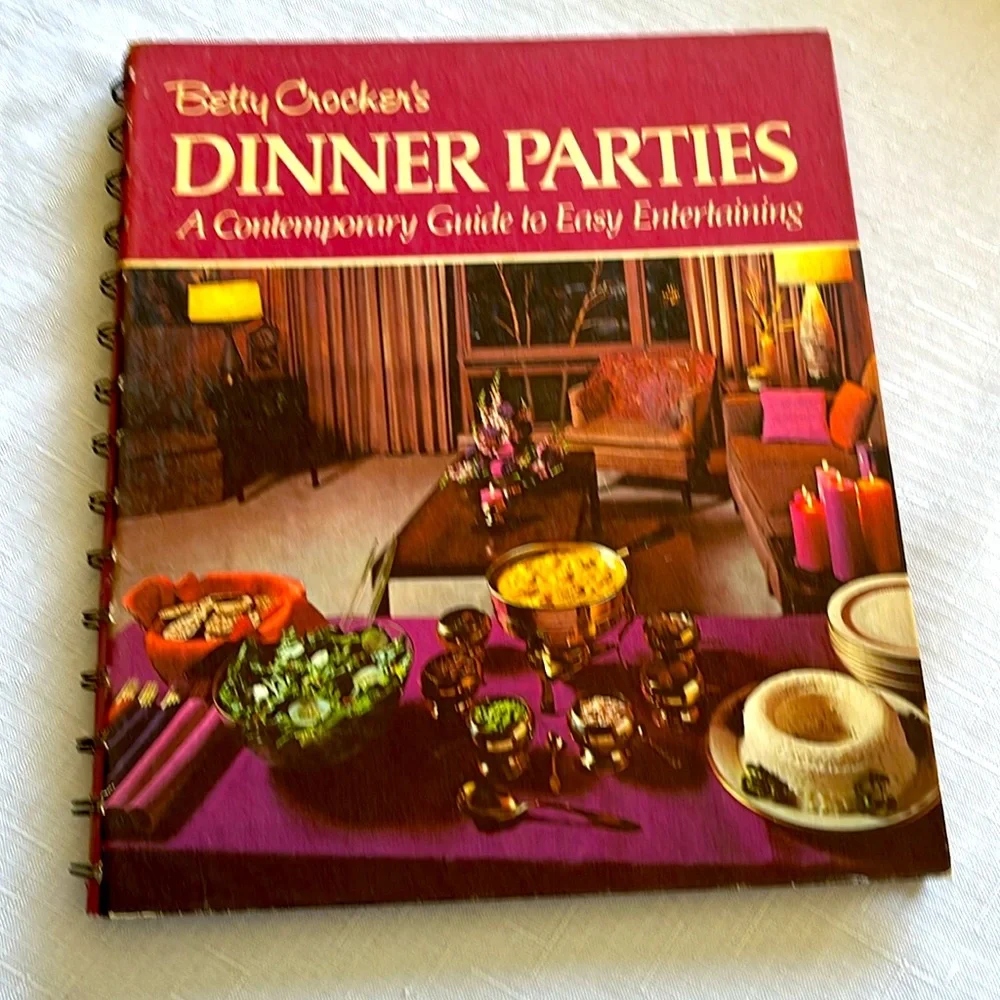 VINTAGE BETTY CROCKER COOKBOOK